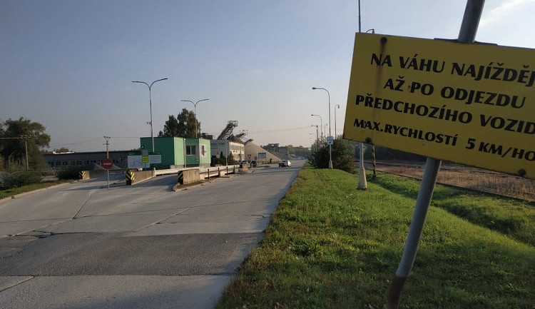 Obyvatelé Tovačova v referendu jasně odmítli pokračování těžby štěrkopísku