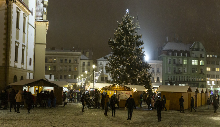 Místo vánočních trhů bude v Olomouci zimní jarmark. Má vrátit adventní atmosféru