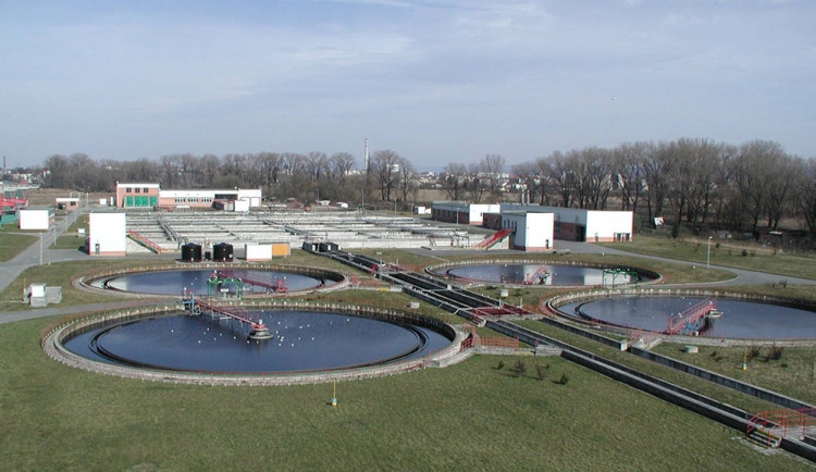 Olomouc plánuje investice do vodovodů a kanalizací. V rozporu se smlouvami i legislativou, tvrdí opozice