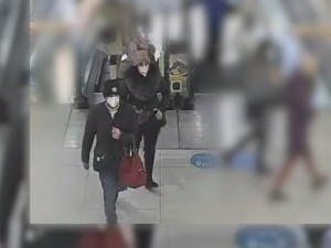 Policie hledá zloděje kabelky ze Šantovky. Pachatele má na několika záběrech