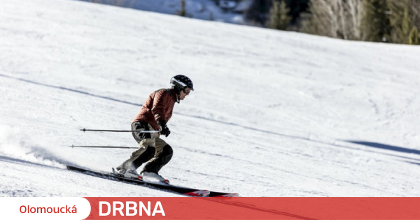 40% des Tchèques admettent avoir bu de l’alcool en skiant, selon une enquête Olomoucká Drbna .