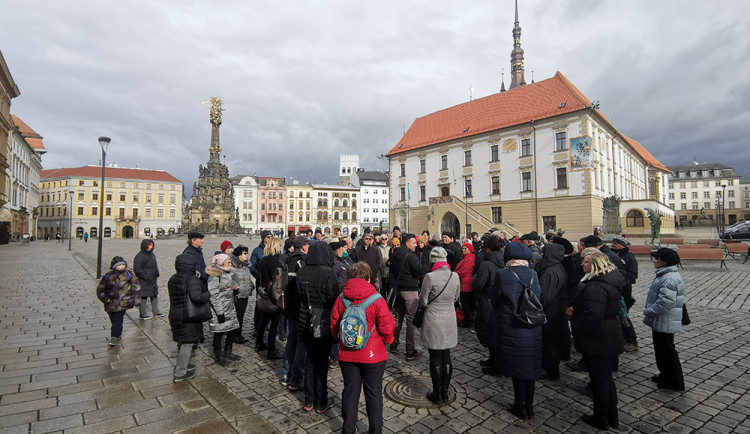 Procházky Olomoucí jako kurz historie. Město nabízí speciální akademii
