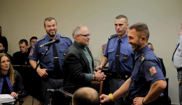 Ministr spravedlnosti dal přezkoumat případ Dušana Dvořáka odsouzeného za pěstování léčebného konopí