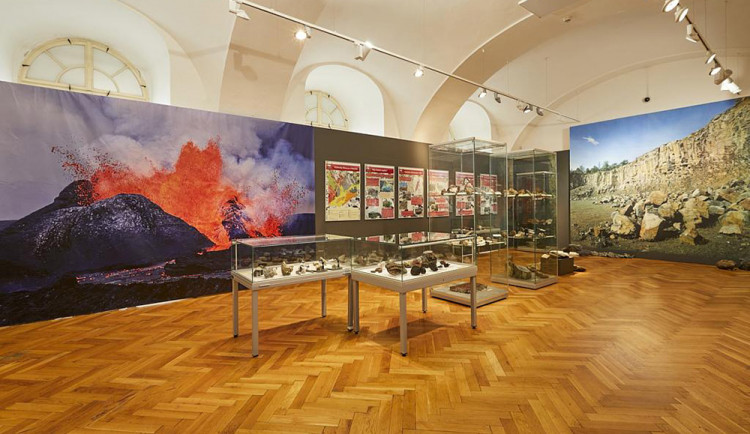 Návrat k dobám dávných sopek. Výstava představí výbušnou historii Moravy a Slezska