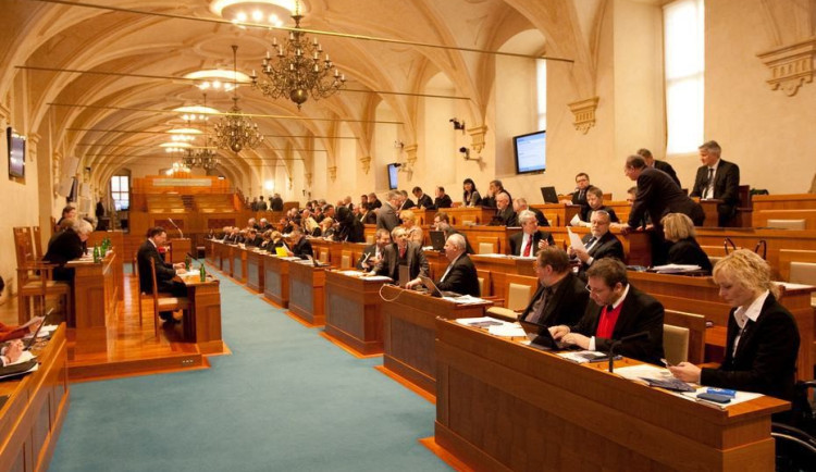 O Senát na Olomoucku bude bojovat osm kandidátů. Všichni prošli registrací