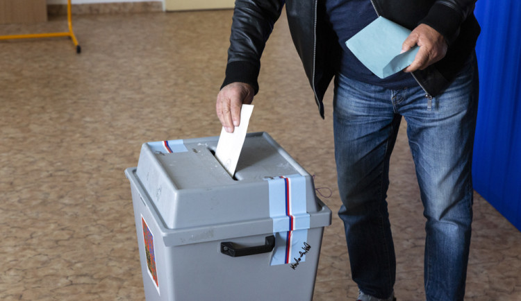 VOLBY 2022: V Bousíně volilo devadesát procent voličů. V celém kraji byla účast menší než posledně