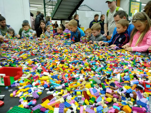 Lego zaplaví Áčko. Výstaviště Flora hostí festival Svět kostek